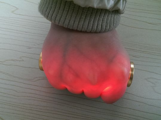 휴대용 관 영사기 Venipuncture 적외선 정맥 측정기 정맥 거주 황금 알루미늄